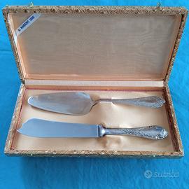 Posate per torta argengate