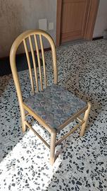 Sedie in legno imbottite 