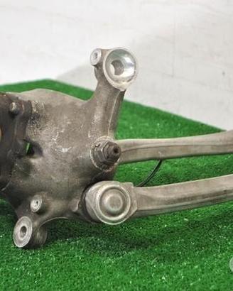 BMW F87 F80 Mozzo fusello anteriore destro | 19114