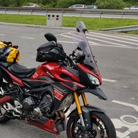 estensione cupolino moto parabrezza