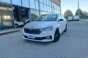 SKODA Fabia 1.0 MPI 80 CV Young Edition