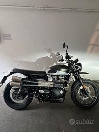 Triumph street scrambler 900