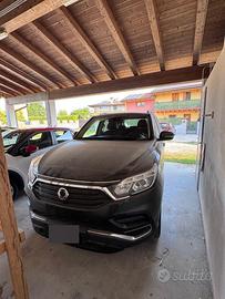rexton anno 2018 perfette condizioni km.230.000