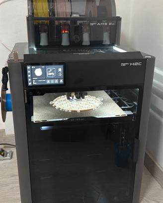 Bambulab h2c 760 ore + accessori e filamenti
