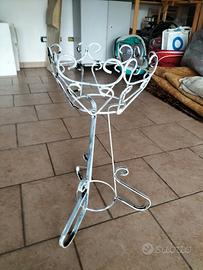 porta vaso in ferro battuto 