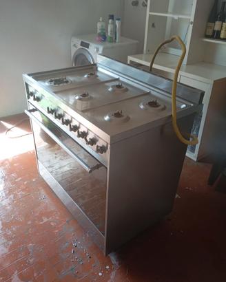 Cucina Smeg 6 fuochi forno a gas