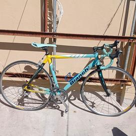Bici da corsa BIANCHI