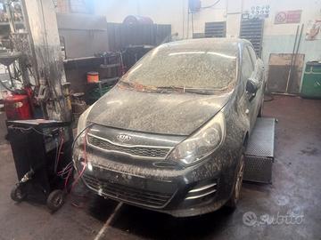 RICAMBI KIA RIO 2016