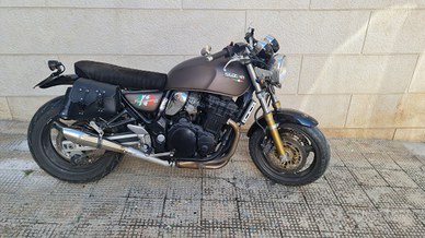 Suzuki gsx 750 inazuma cafè race