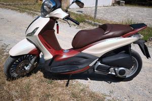 Piaggio Beverly 300