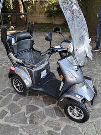 Scooter elettrico per anziani e disabili