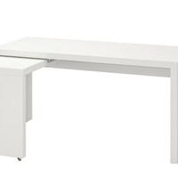 Scrivania IKEA con piano estraibile, legno chiaro