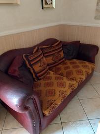  divano in pelle 