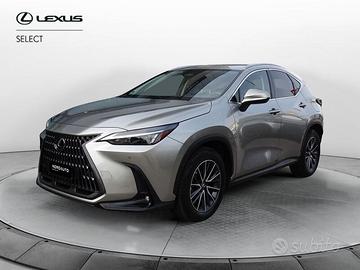 Lexus NX Hybrid 4WD Premium