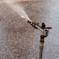 Irrigatore a slitta