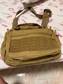 Borsa trasporto con vari scomparti