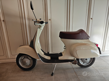 Vespa 50 special