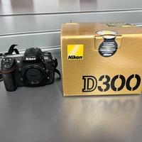 NIKON D300 e Battery Grip