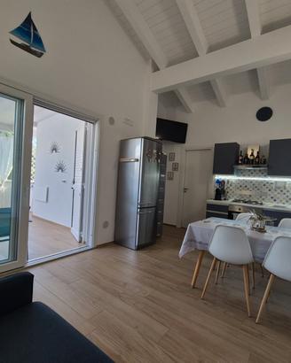 APPARTAMENTO MANSARDATO ARREDATO(Policoro lido)