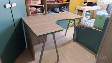 scrivania cameretta colombini