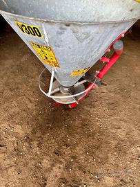 Spandiconcime dal cero tutto campo 300 litri