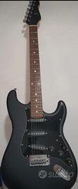 CHITARRA E/O AMPLIFICATORE