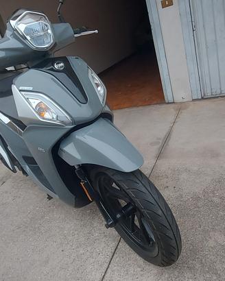 SCOOTER 125