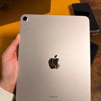 IPAD AIR M2 11 POLLICI COME NUOVO (con accessori)