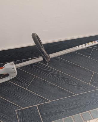 STIHL fse60 decespugliatore 