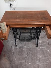 macchina per cucito vintage 