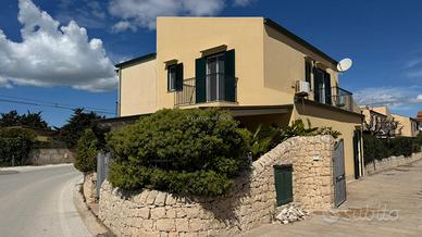 Casa a schiera a Modica (RG) - Marina di Modica