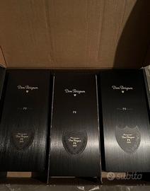 Tris Box P2 Dom Perignon 1999 Metallo e cartone