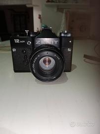 macchina fotografica zenit 12 xp