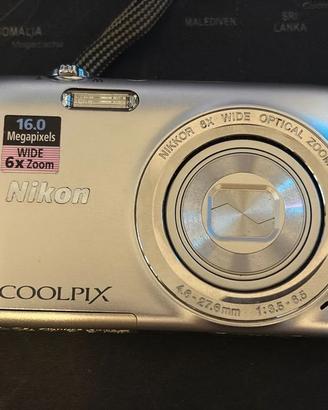 Nikon Coolpix S2700