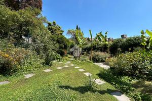 VILLA SINGOLA A GENOVA