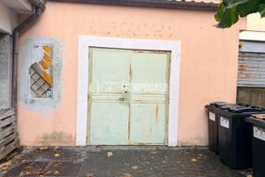 Magazzino zona Bracciano due