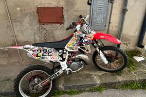 Honda cr250