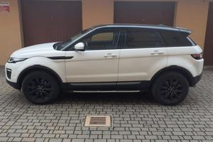 lend rover evoque