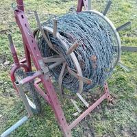 filo spinato con raccoglitore 