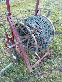 filo spinato con raccoglitore 