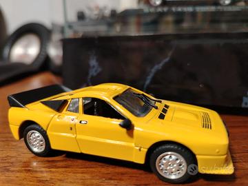 Lancia 037  scala 1/43 Vitesse