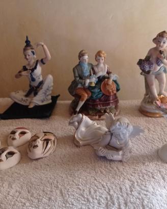 LOTTO  DI  OGGETTI  DECORATIVI  IN  CERAMICA 