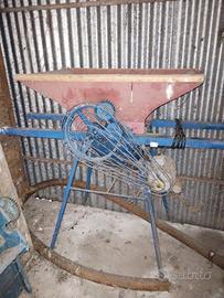 Pigiatrice, desrapatrice, pigiadiraspatrice uva