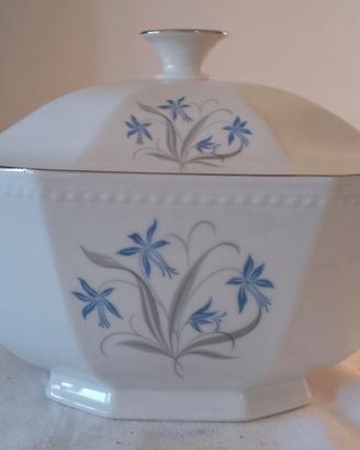 Centrotavola in ceramica a fiori 