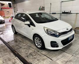 KIA Rio 3ª serie - 2016