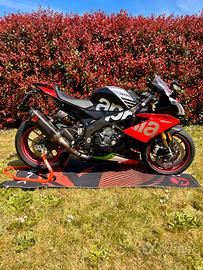 Aprilia rsv4 RF