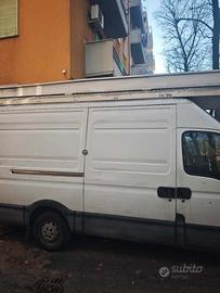 Vendere furgone