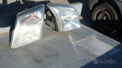 RICAMBI - COPPIA FARI FORD CONNECT ANNO 2007