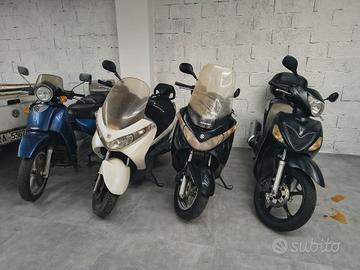 4 SCOOTER 125 IN BLOCCO