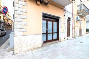 MONOLOCALE A MARGHERITA DI SAVOIA